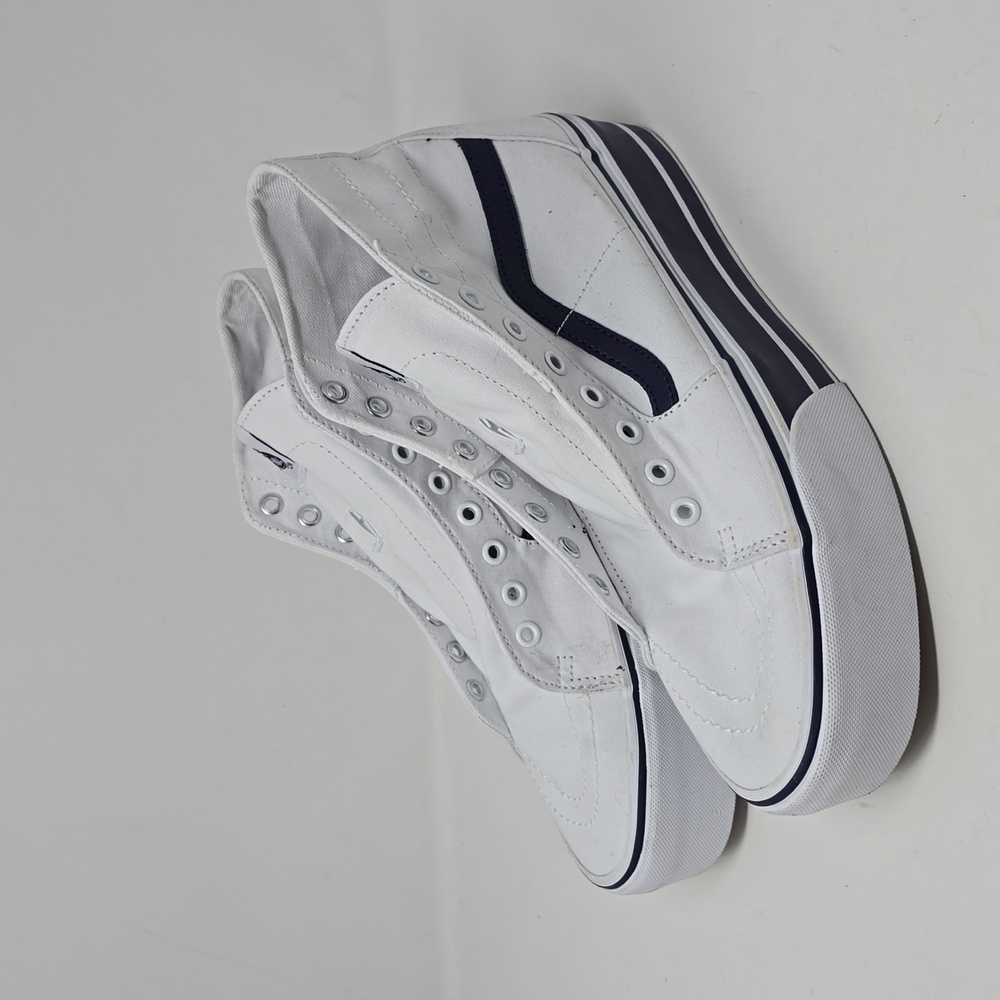 Vans Sk8-Hi Tapered Stackform Sneaker  White with Navy Stripe Men 9.5 Women 11